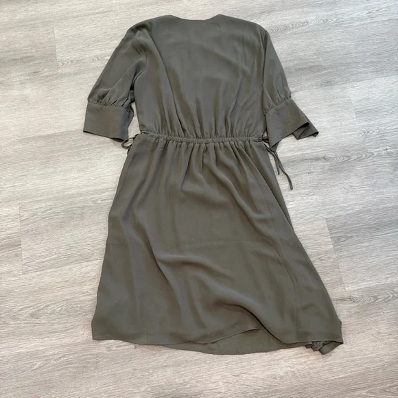 H&M Olive Green Dress - Picture 4 of 4
